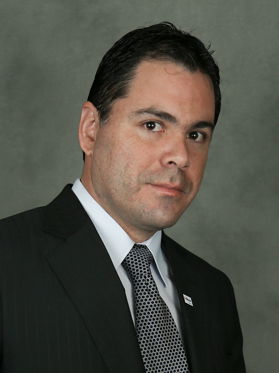 César Martínez