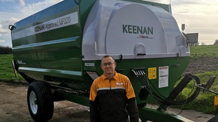 Rob Kirk with his KEENAN diet feeder