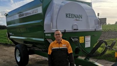 Rob Kirk with his KEENAN diet feeder